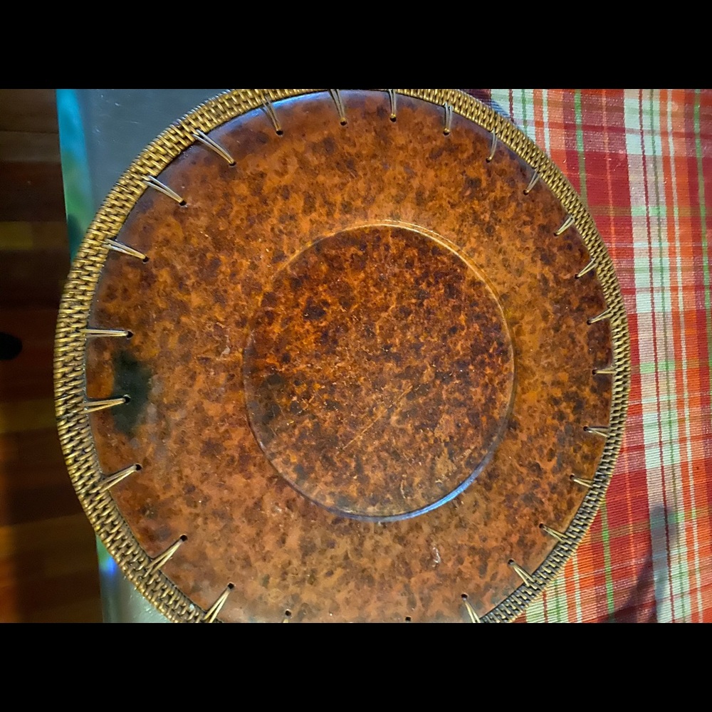 Decorative plate